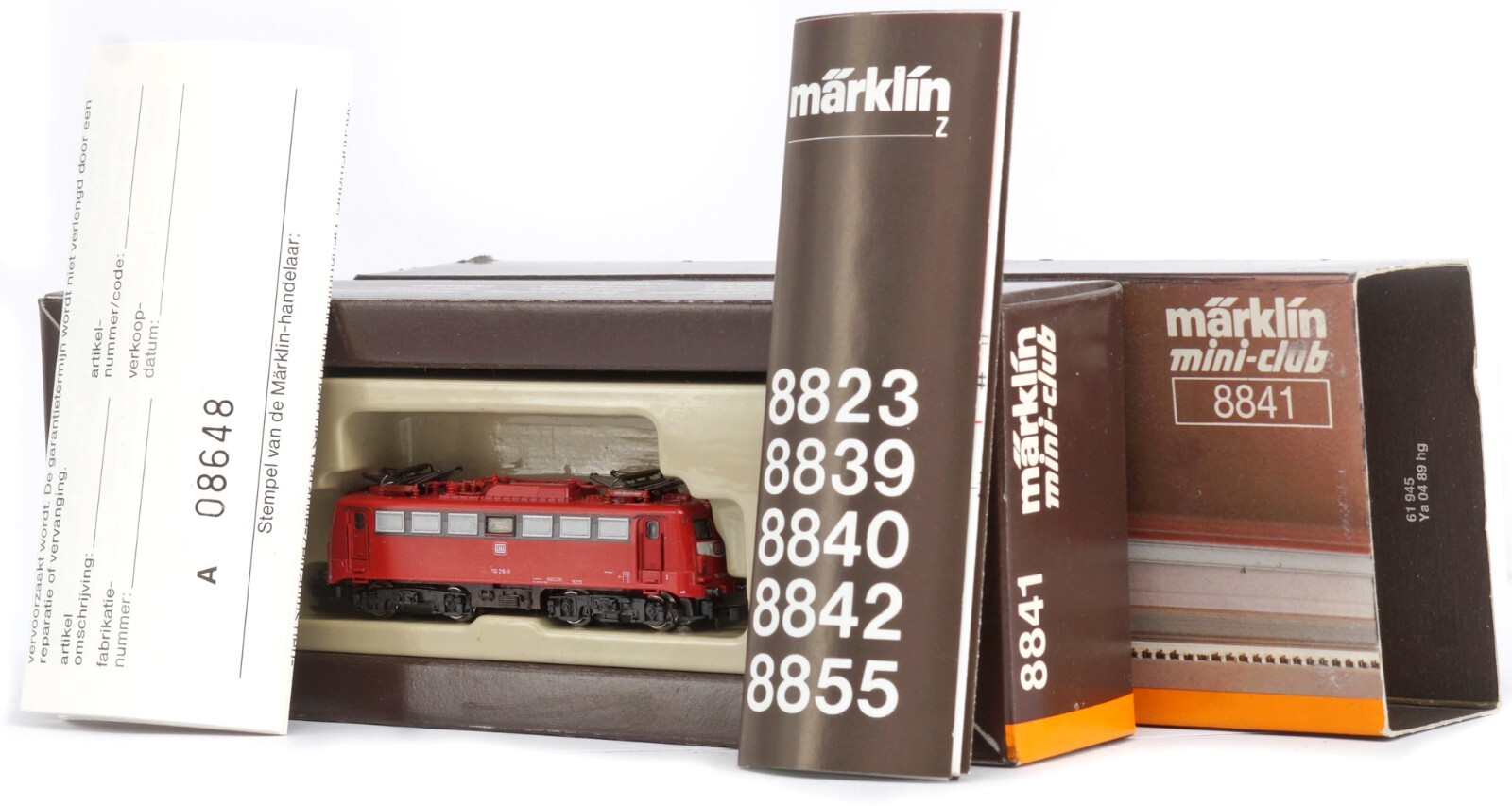 MARKLIN MINI-CLUB Gauge Z #8841 DB Mehrzwecklokomotive BR 110 Nr.110 216-9