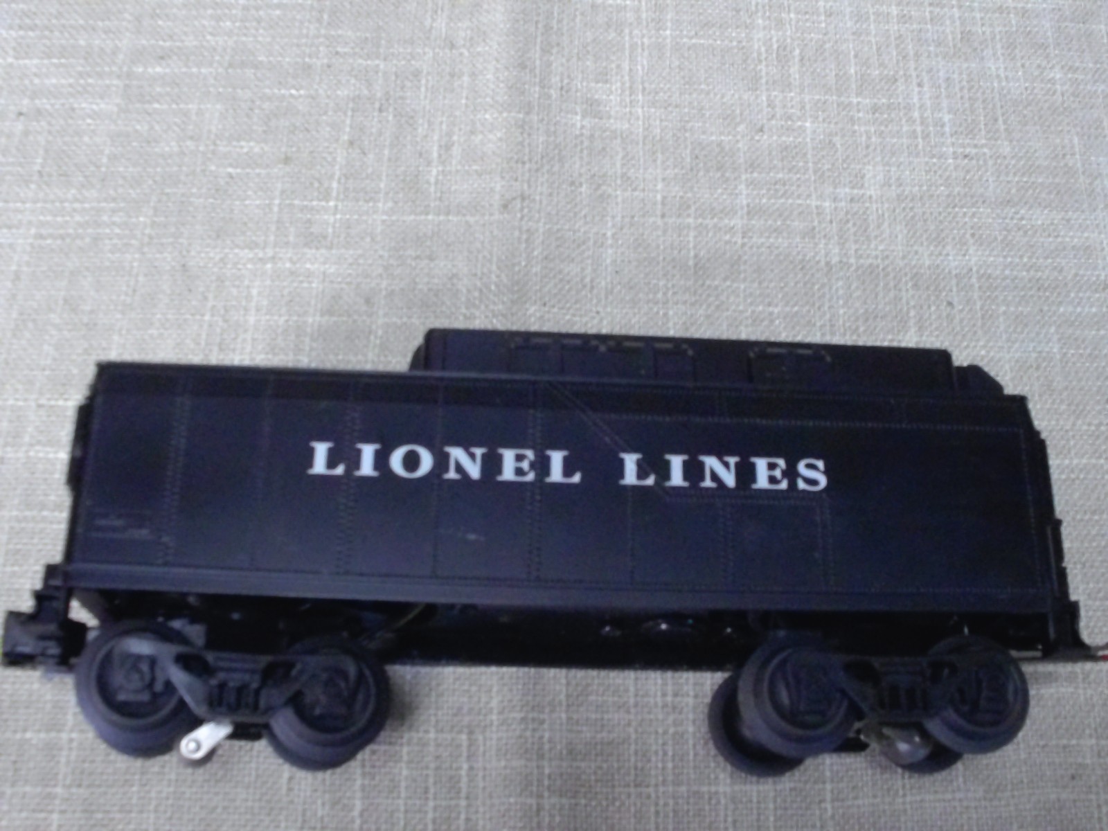 Lionel Steam ” LOCOMOTIVE # 8142 w/ LIONEL WHISTLE TENDER” 0 Scale (LOT E)