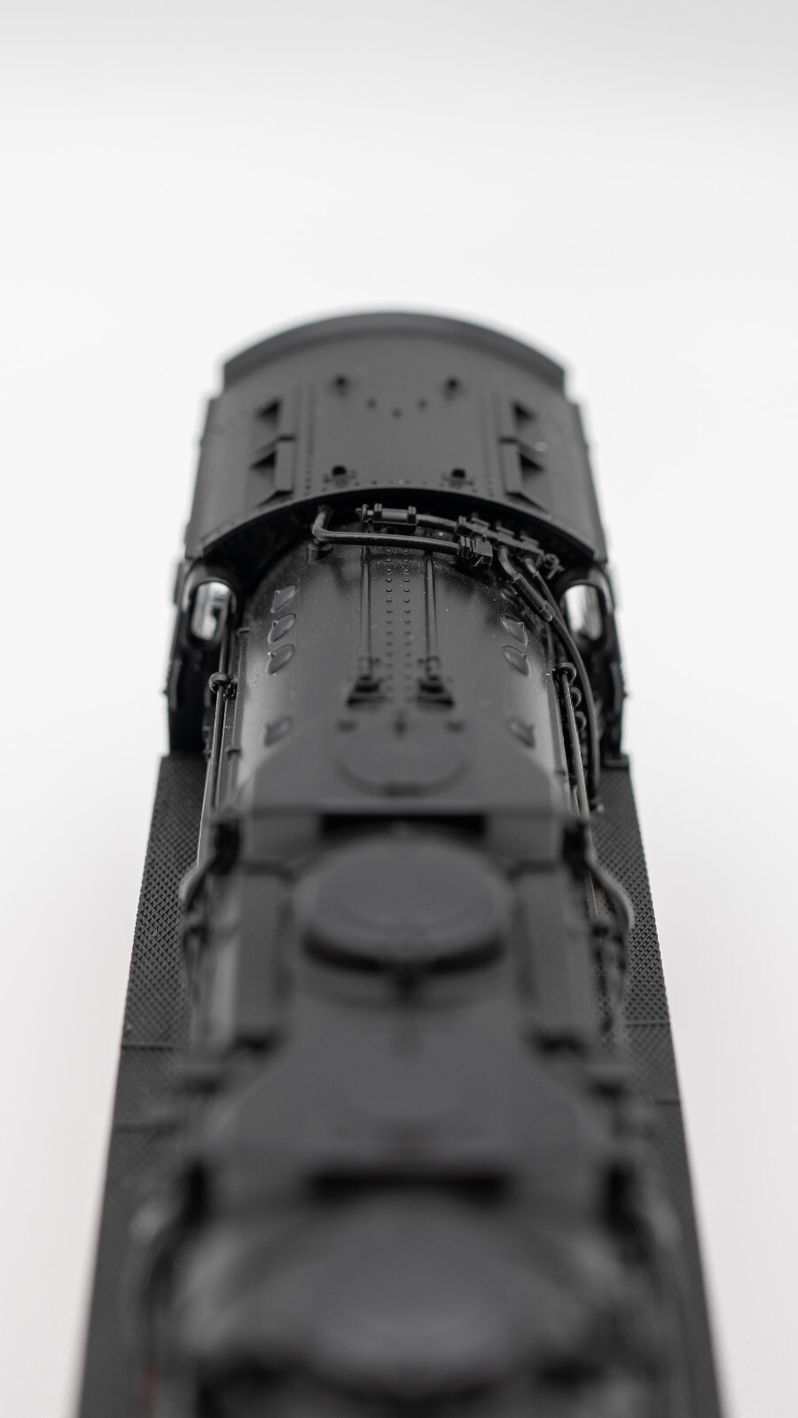 Roco 43351 HO Steam Locomotive DRG Class 44 1166 With Detachable Tender