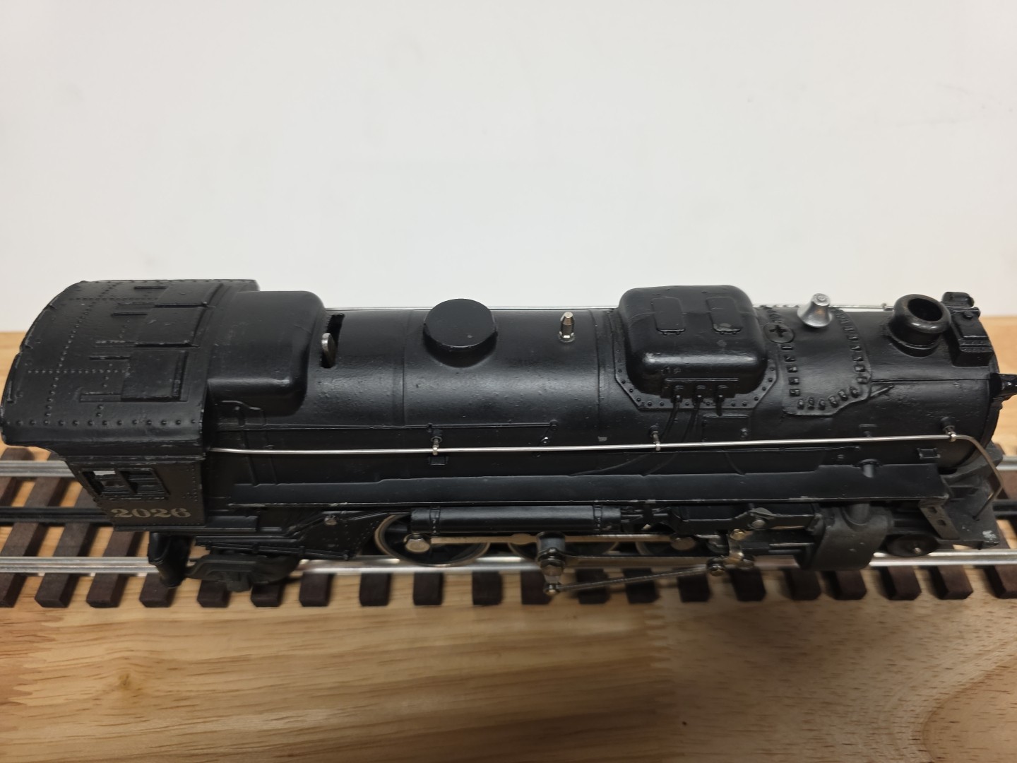 Lionel 2026 Vintage 2-6-2 Die-Cast Steam Locomotive and 6466wx Tender Rebuilt!