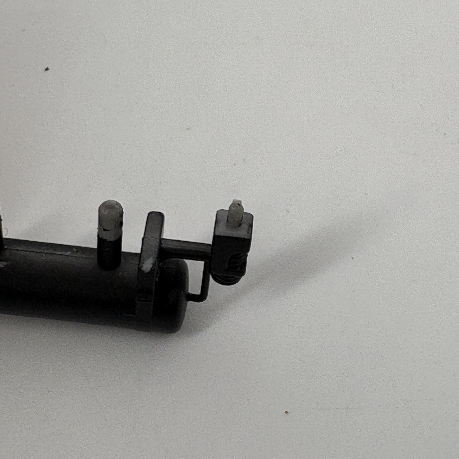HO BLI Broadway Limited GE C30-7 Replacement Parts: Air Tank w/ Dryer