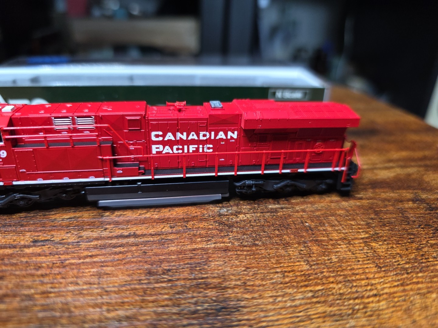 KATO Canadian Pacific – GE ES44AC CP #8706 CP #8759 – NEW
