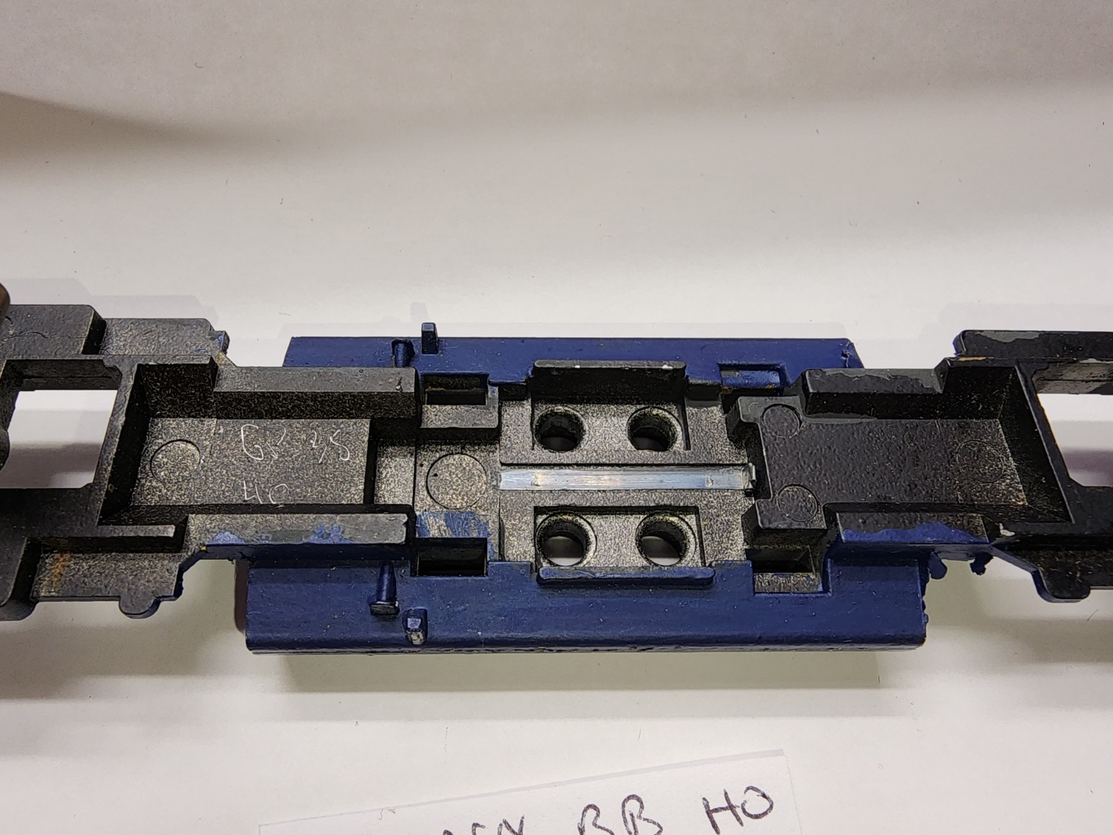 GP38 ATHEARN HO SCALE DIECAST METAL UNDERFRAME CHASSIS HEADLIGHT ASSEMBLY LOT