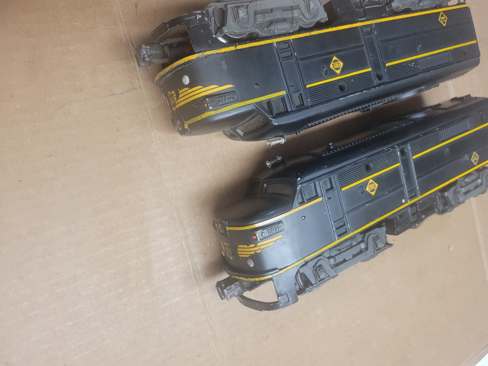 Lionel 2032 Erie AA Alco Diesel Set, 1952-54 USA NEW YORK