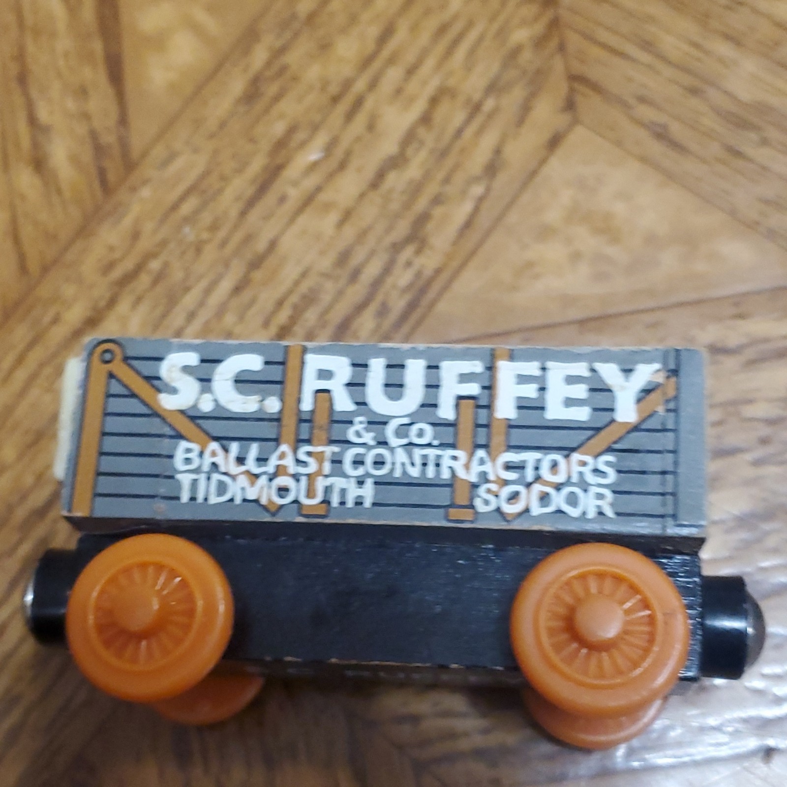 Mattel Thomas & Friends Limited Edition Locomotives Millie S.C. Ruffey 1:87 EM