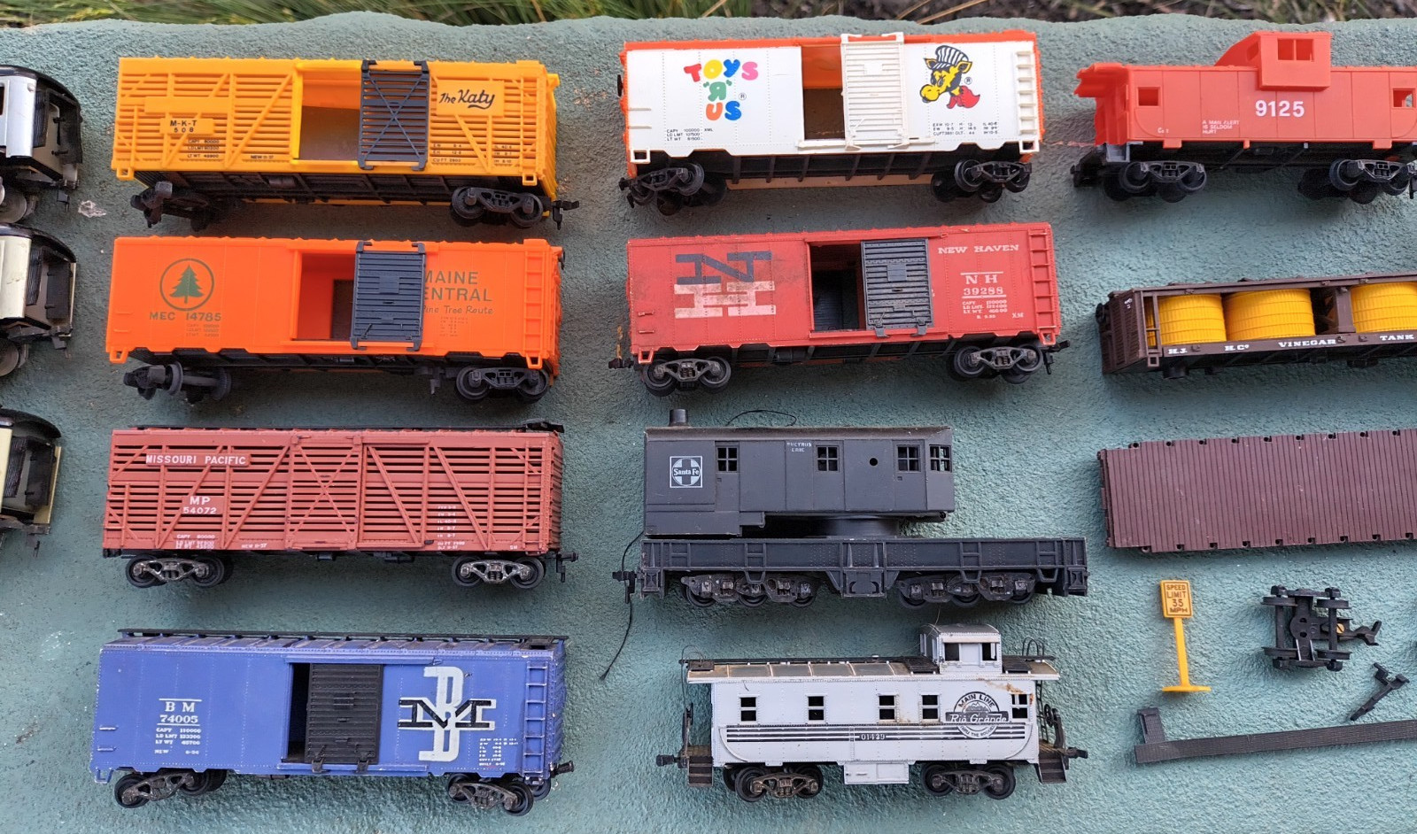 TRAIN LOT MOSTLY HO AND OTHERS JUST FOUND TODAY IN AS FOUND CONDITION