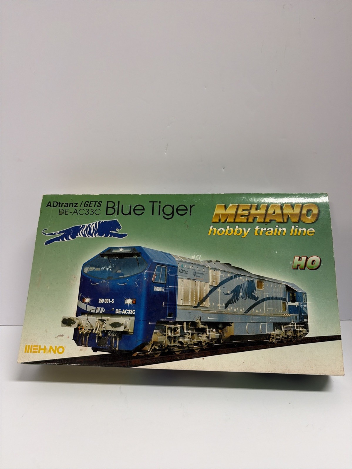 Blue Tiger ADtranz / DE-AC33C Mehano Train Line HO NOS Powered Locomotive