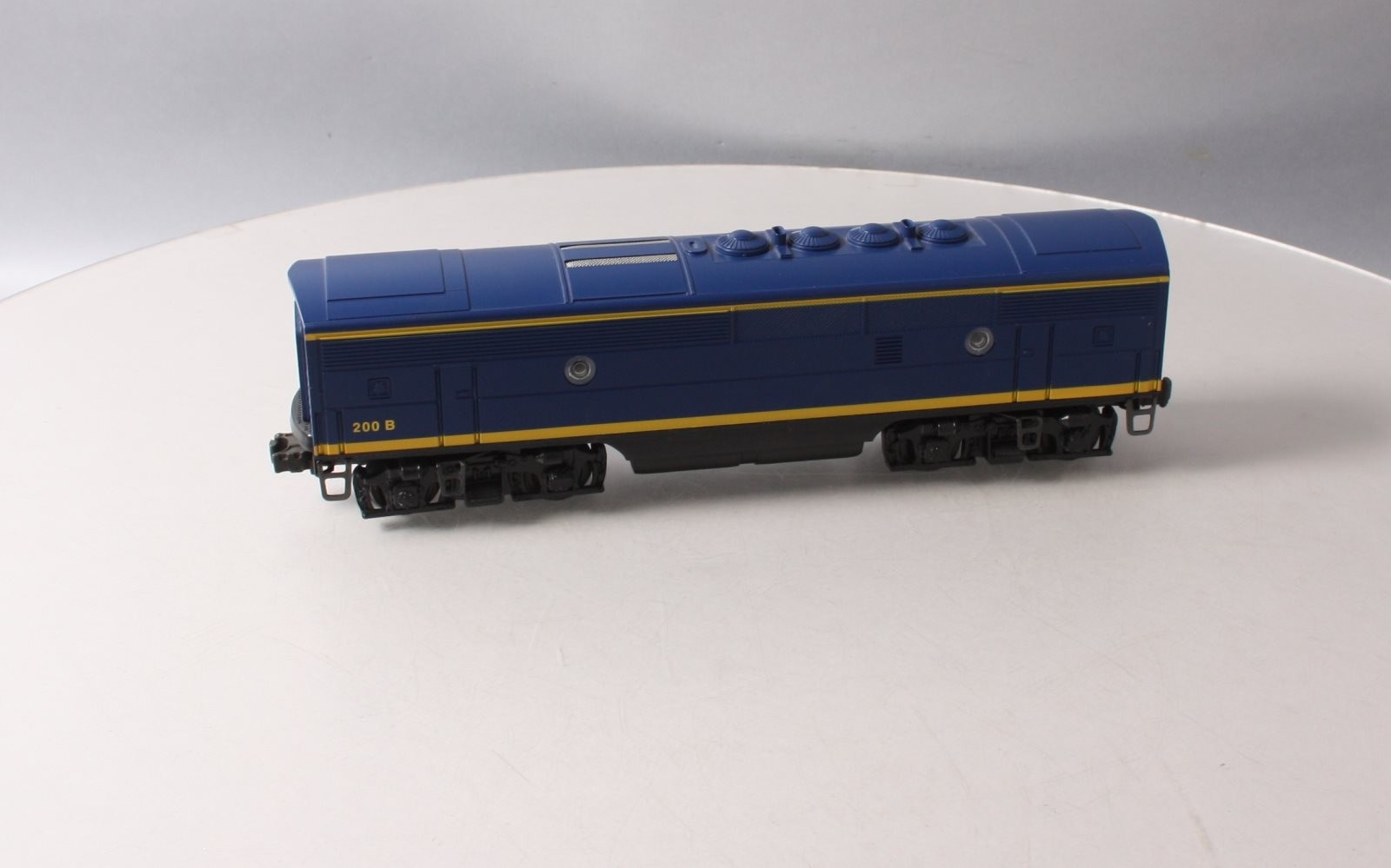 Lionel 6-18122 O Santa Fe F3 Blue/Yellow Non-Powered Diesel B-Unit w/RS II #200B
