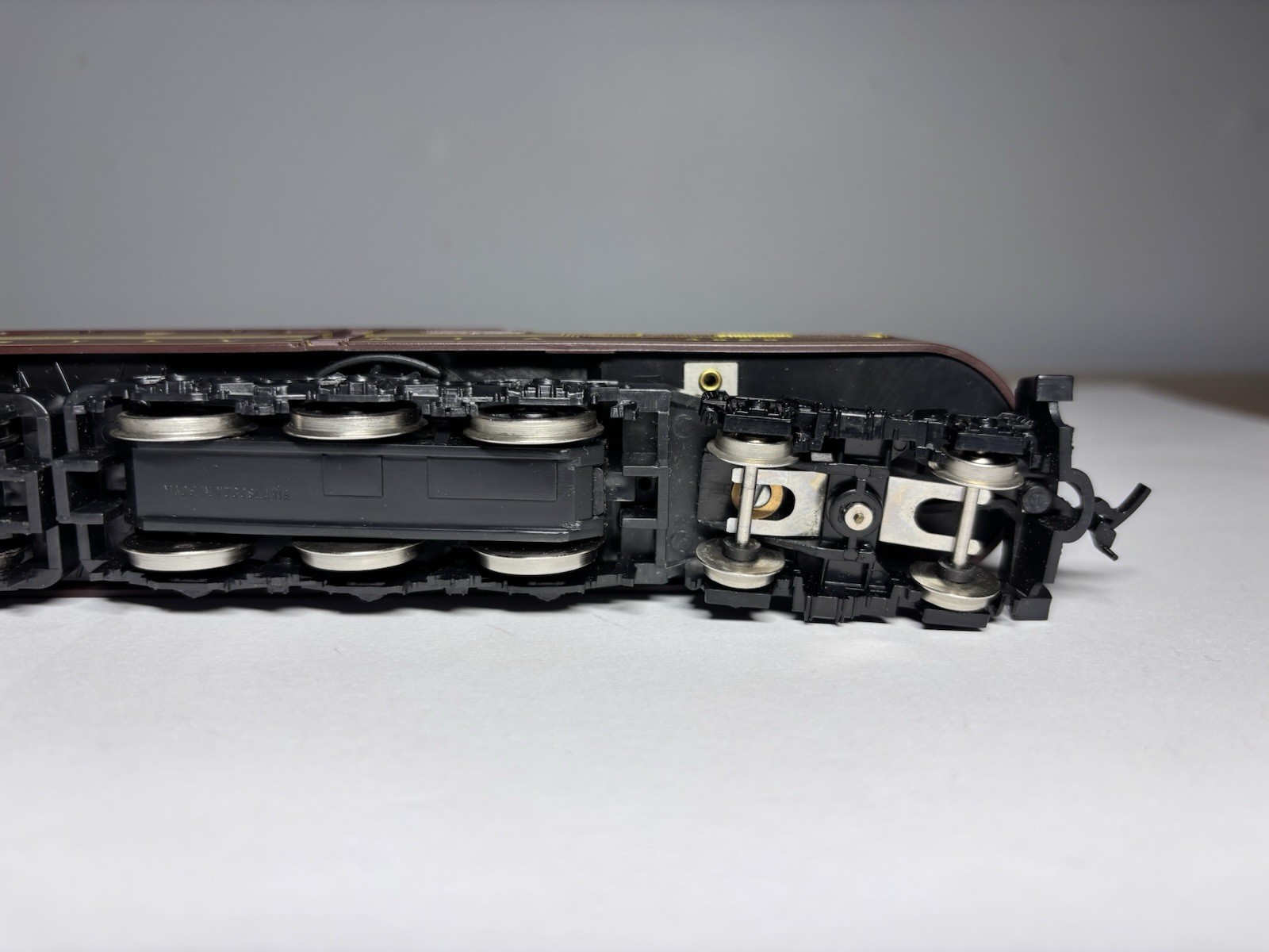 Mehano HO Scale Pennsylvania GG1 Electric Locomotive 4828 PRR Yugoslavia Vintage