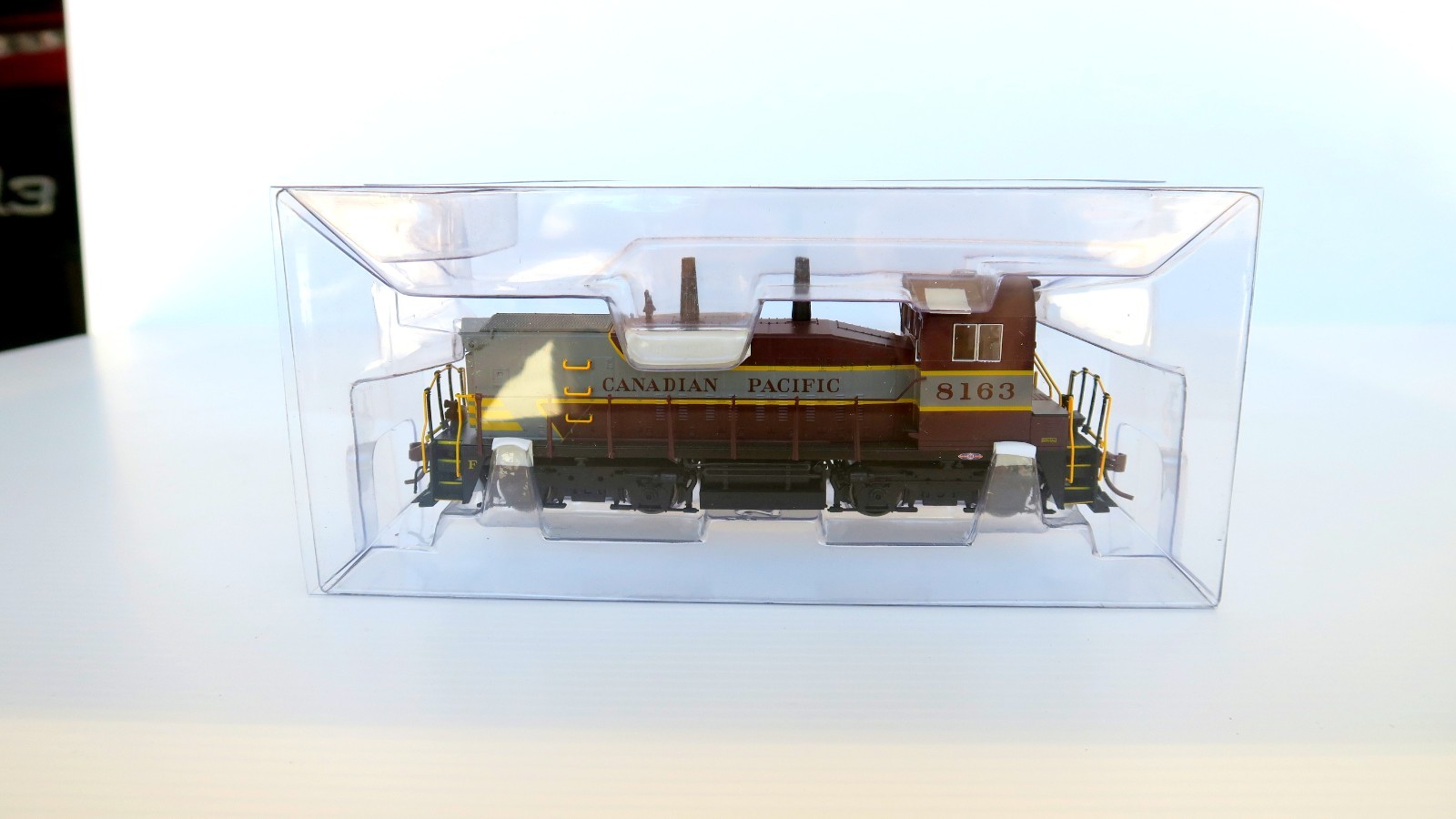 GMDD SW1200RS HO Switcher in CPR classic paint by Rapido, DCC/Sound