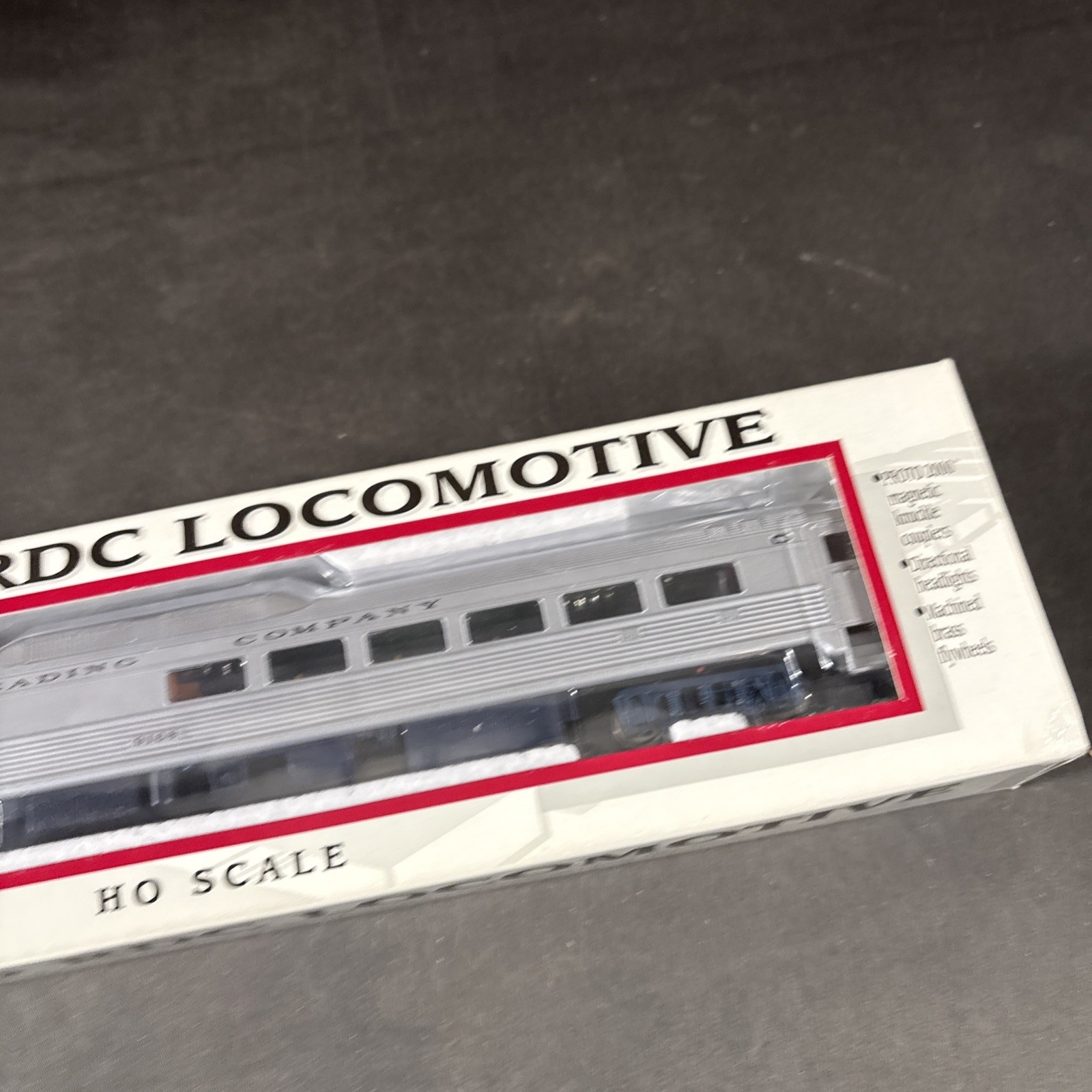 PROTO 1000 30390 RDG #9168 HO SCALE BUDD RDC LOCOMOTIVE NEW OPEN BOX READING