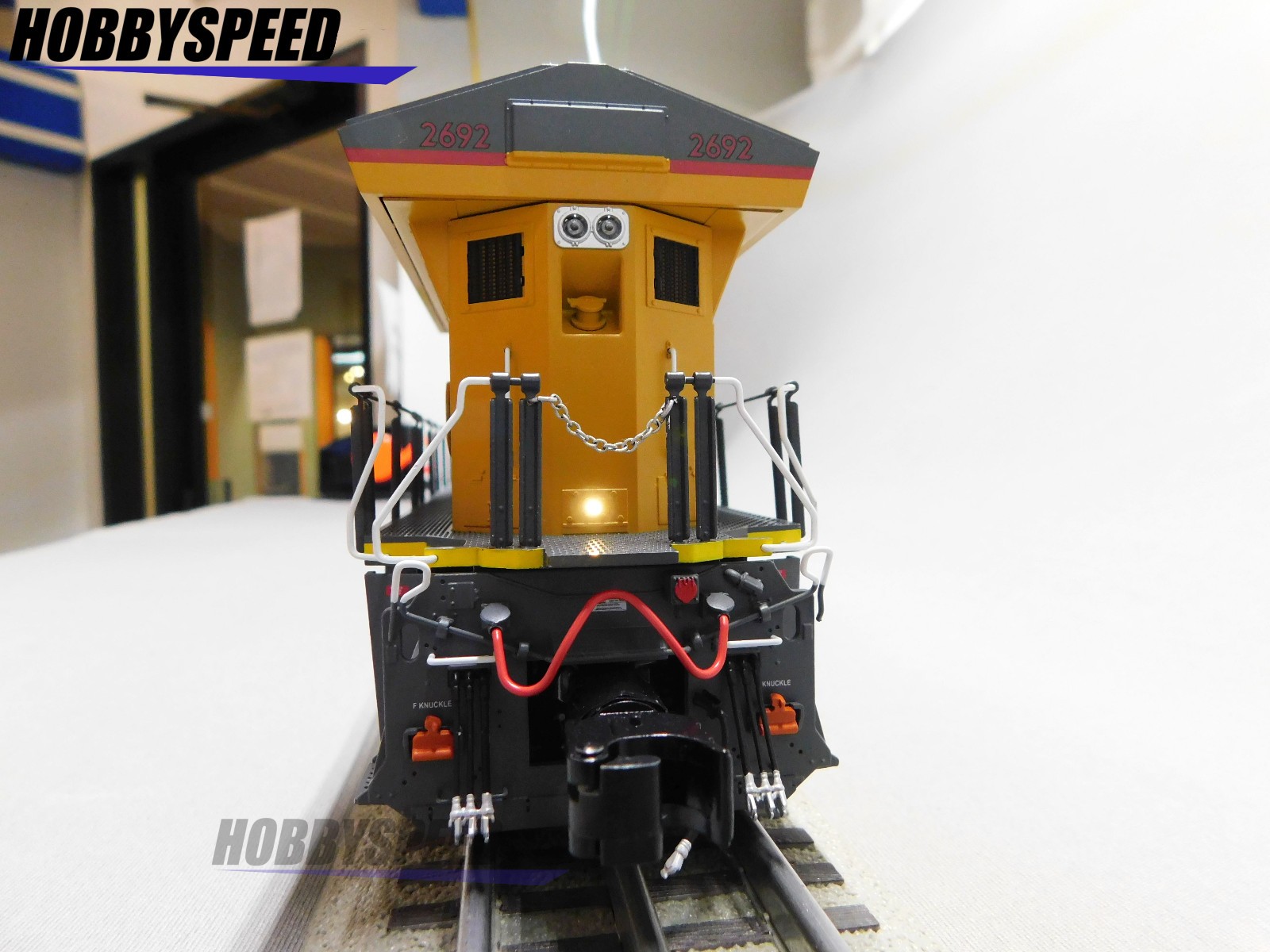 LIONEL UNION PACIFIC UP SUPERBASS ET44AC #2708 DIESEL ENGINE O GAUGE 2533509 NEW