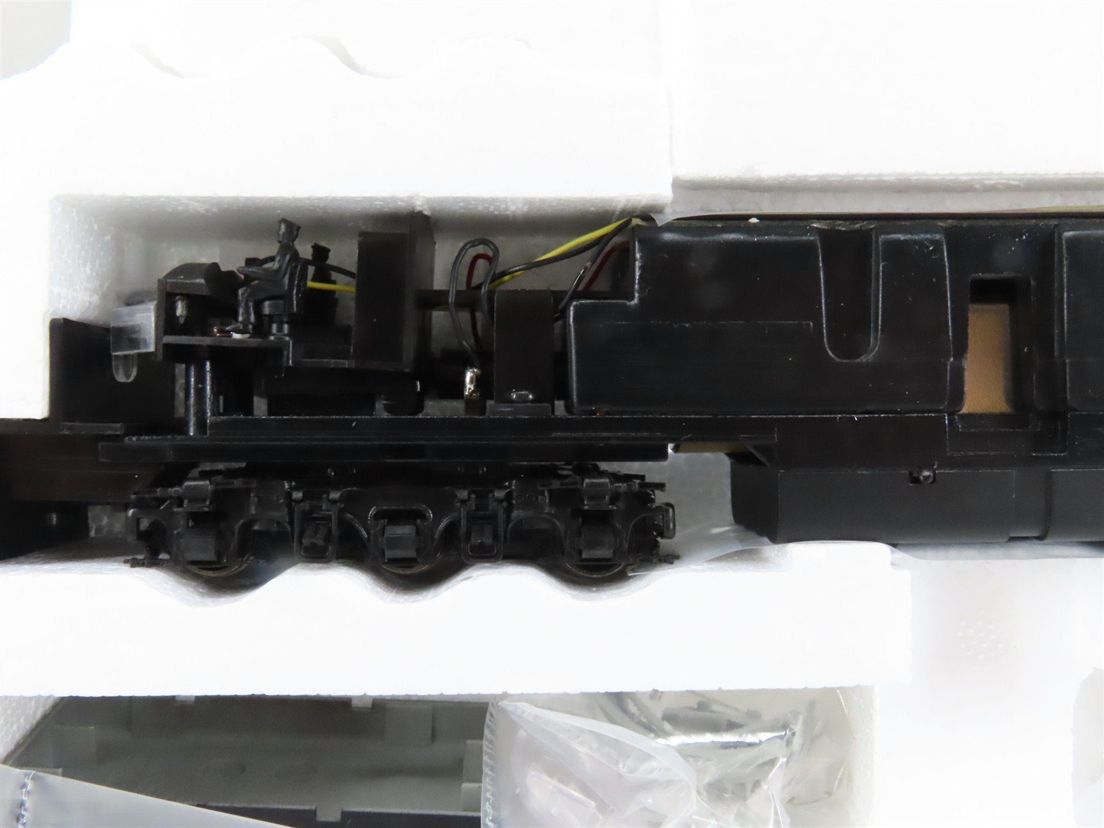 HO Scale Proto 2000 21072 Undecorated EMD E7A Diesel Locomotive – DCC Ready