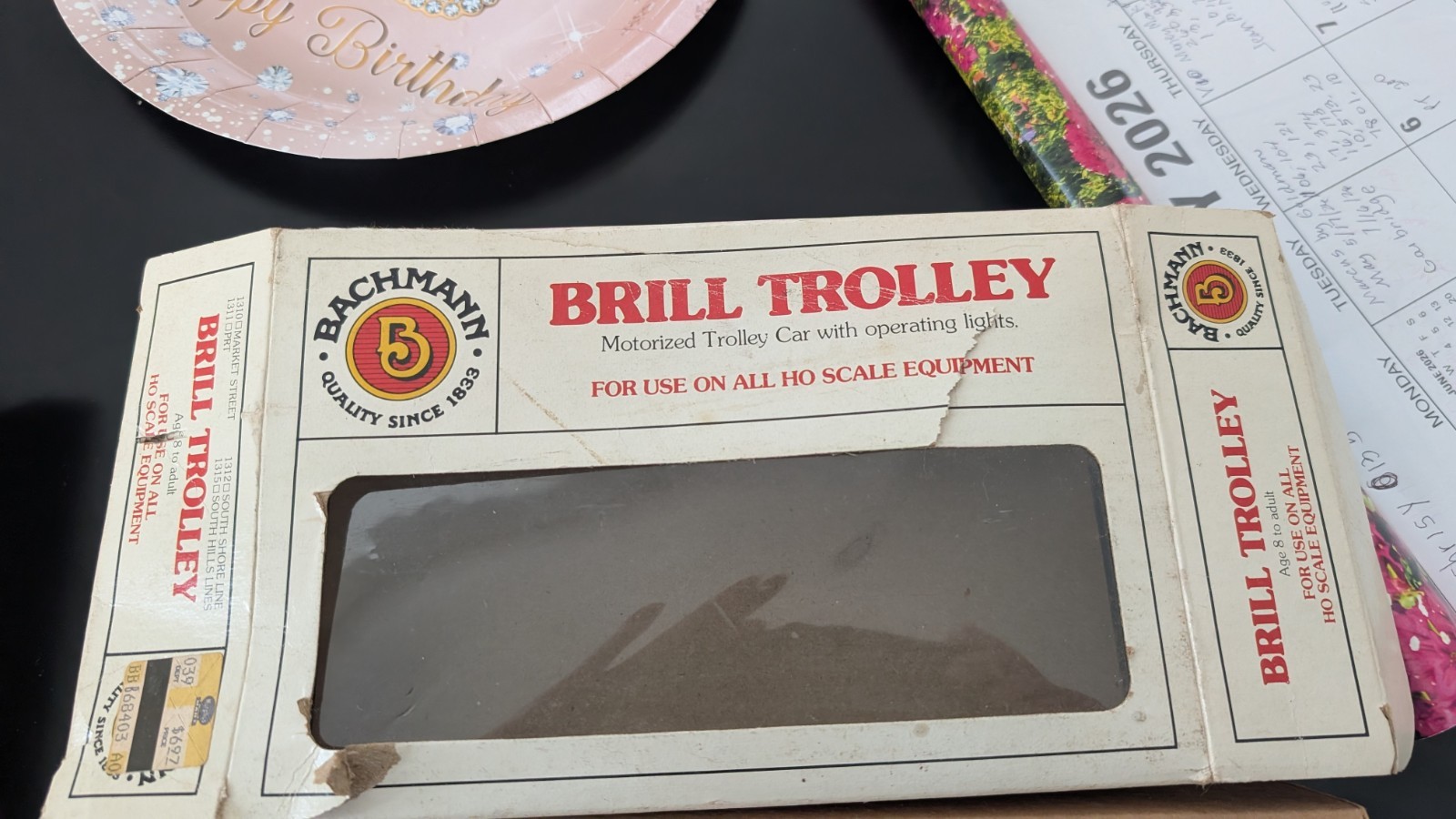 HO Scale Brill Trolley Motorized w/lights – Broadway no. 7408 – Bachmann (AA-833