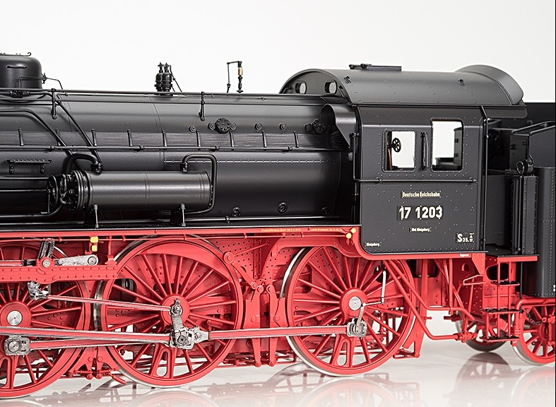 Wonder Gauge 1 Steam Locomotive 17.10 Prussian 10.1 Various Variants for KM1