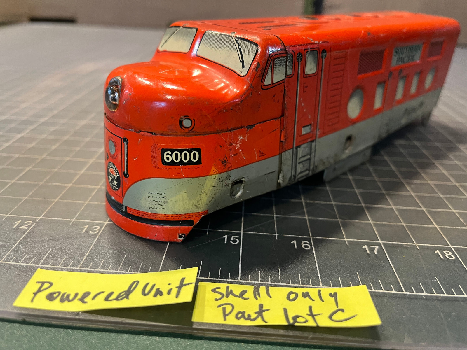 Marx Train SP 6000 POWERED Diesel Locomotive Engine METAL SHELL ONLY PART LOT C