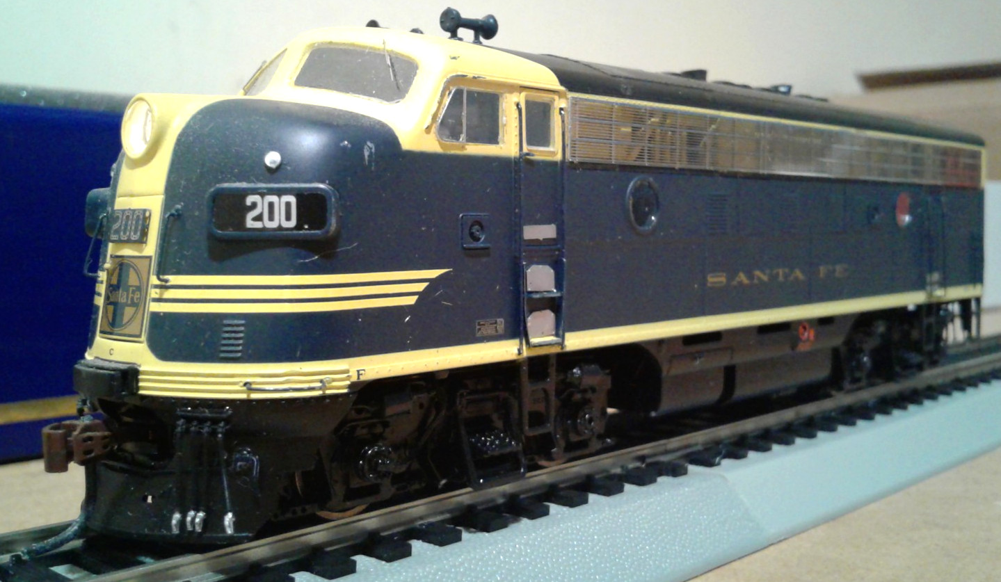 HO SCALE ATHEARN GENESIS EMD F3A SANTA FE ATSF #200C G22610 DCC & SOUND