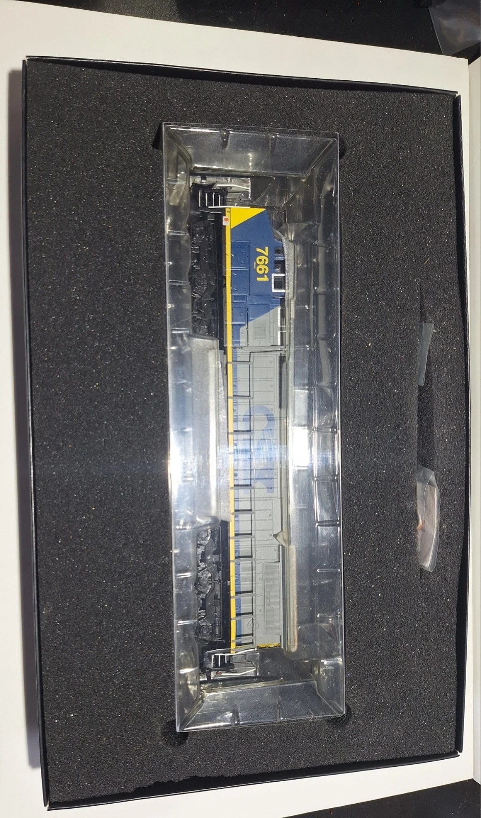 Bachmann Spectrum #83505 CSX 7661 DCC 8-40CW opened NIB