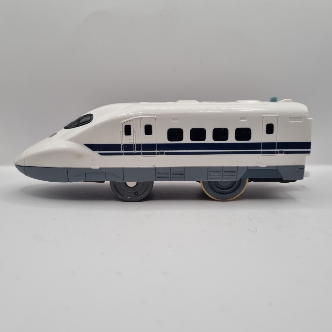 Japan Takara Tomy Plarail S-01 700 Shinkansen Motorised Train w/ Light 125747