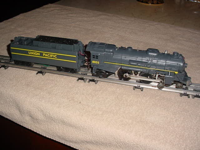 LIONEL # 8102 Union PACIFIC 4-4-2 STEAM LOCOMOTIVE WITH TENDER 0-027