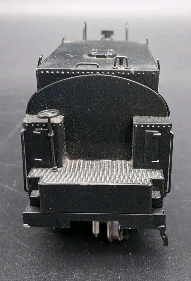 Tenshodo Great Northern GN 2-8-0 F-8 Engine w/ Tender Glacier Park 158 HO Gauge
