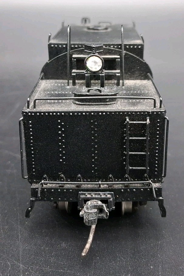 Tenshodo Great Northern GN 2-8-0 F-8 Engine w/ Tender Glacier Park 158 HO Gauge