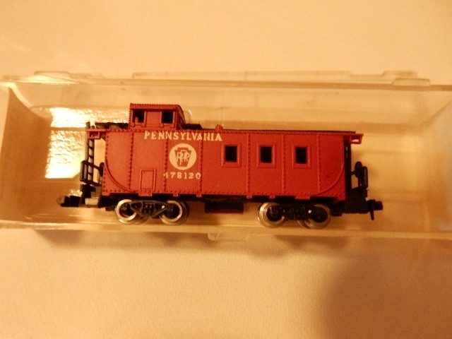 Vintage Lot Of N Gauge Locomotive & mixed brand Cars, Power Pack & Track
