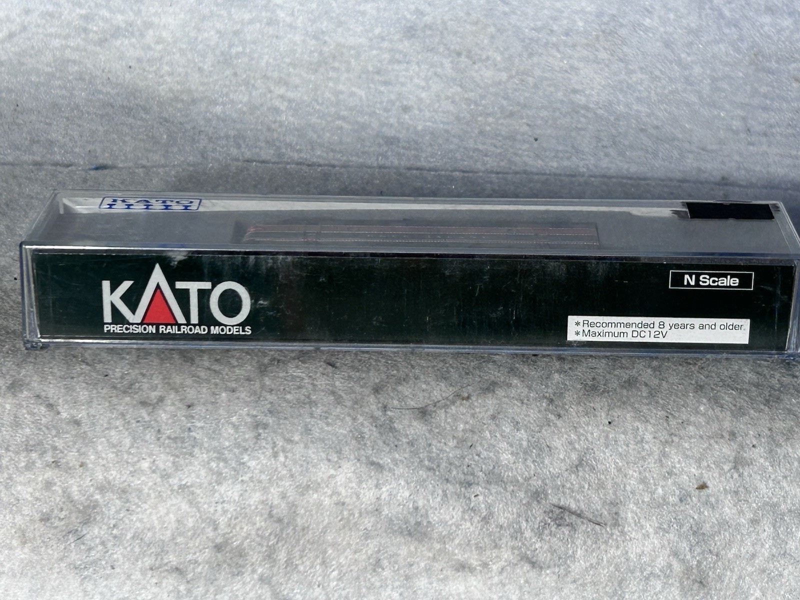 Beautiful KATO Rock Island RR F-3A #44 Locomotive N Gauge ￼