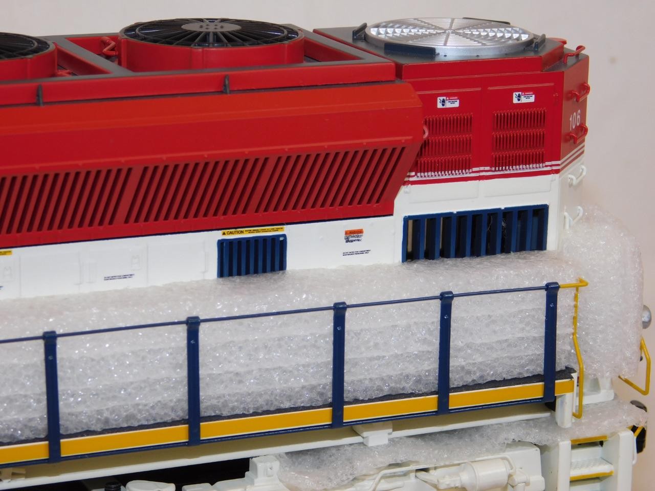 MTH 20-2978-1 EMD SD70M-2 Florida East Coast Protosounds2 Premier C-9 Diesel FEC
