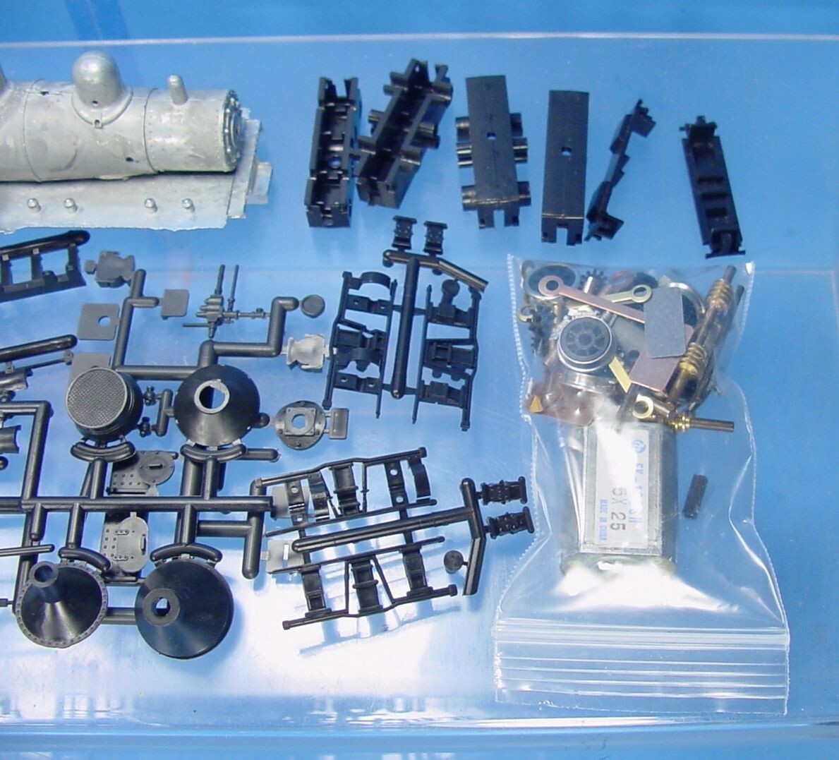 HO/HOn3 ROUNDHOUSE 2 TRUCK SHAY LOCOMOTIVE KIT W/WOOD CAB WISEMAN MODEL SERVICES