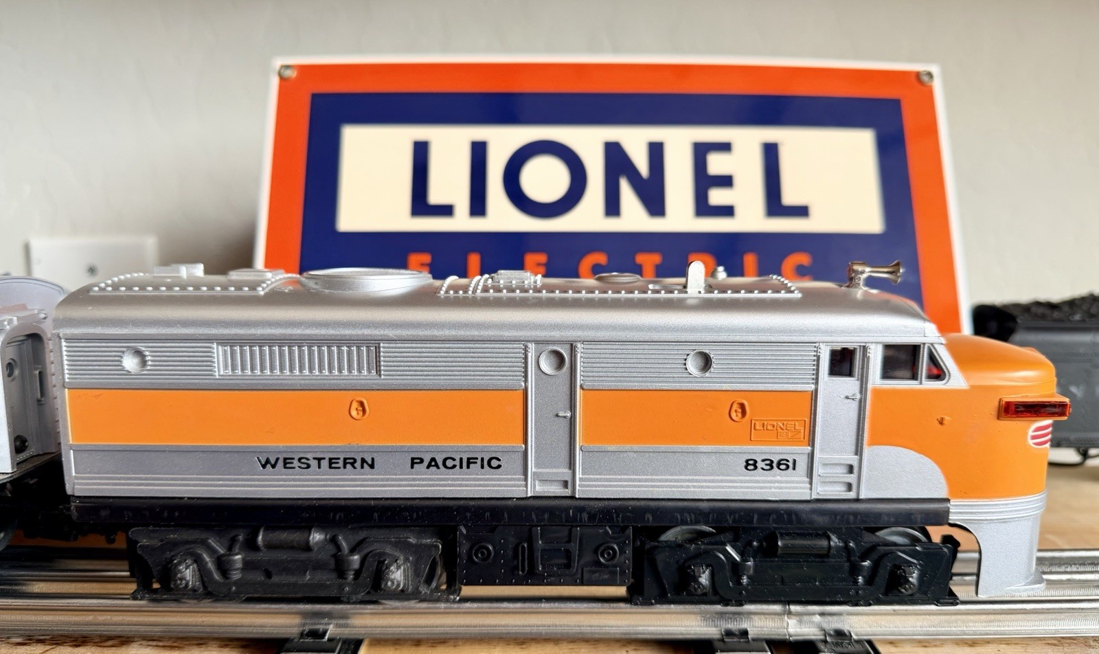 Lionel Western Pacific Alco AB set 6-8361, 8362