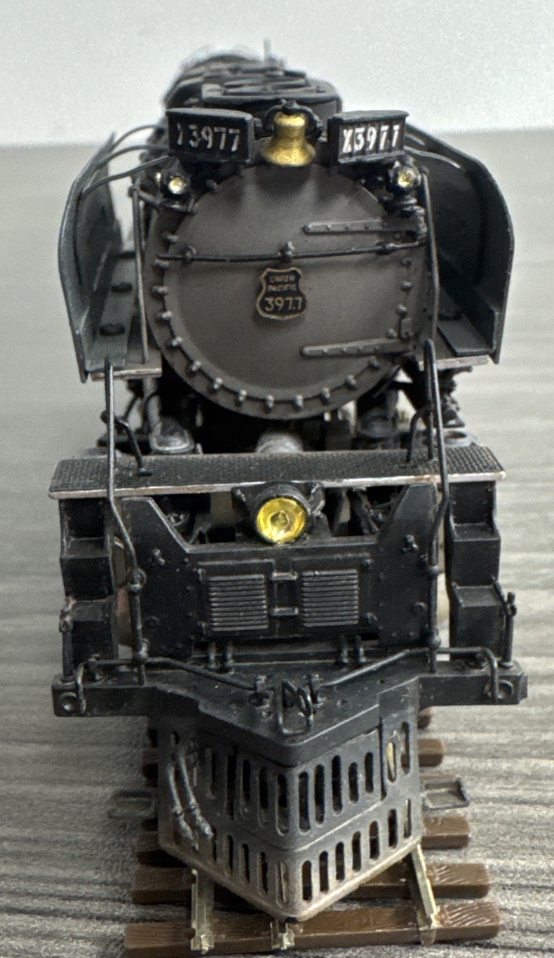Key Imports Custom Series #89 HO Brass 4-6-6-4 Challenger Union Pacific #3977 FP