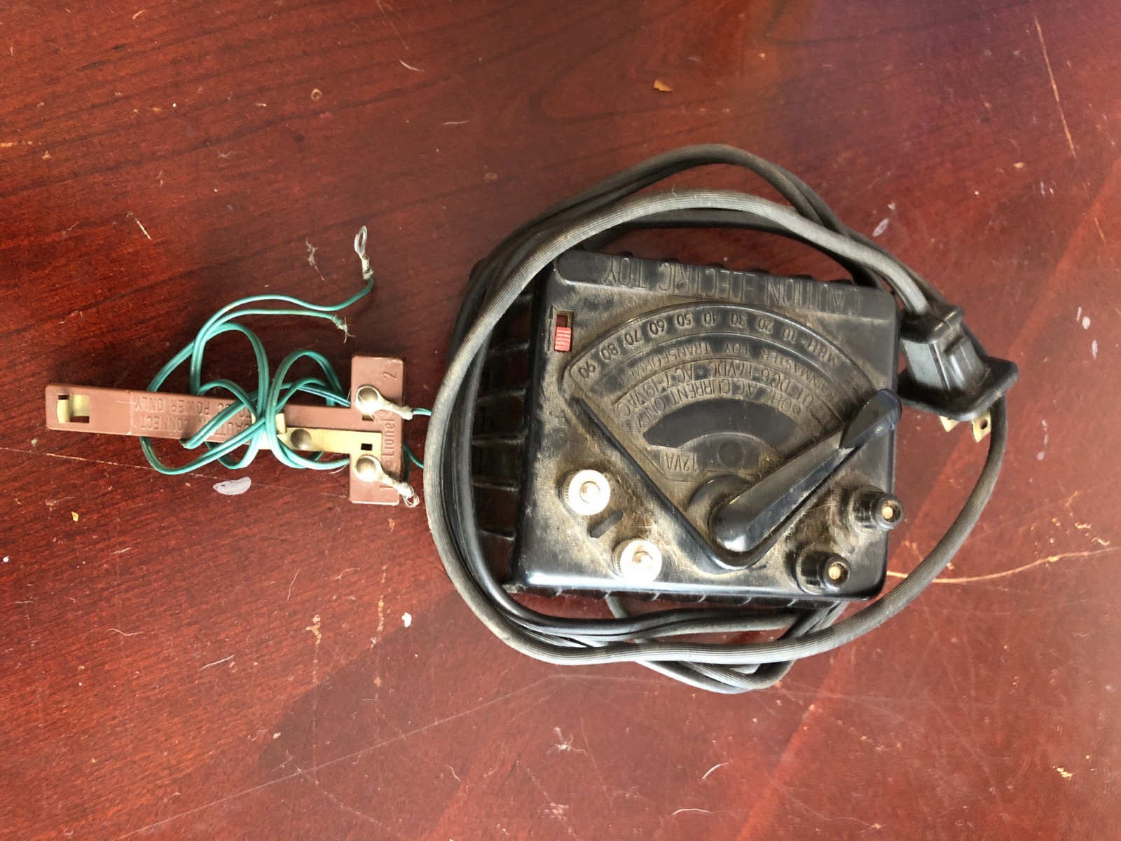 Lionel Trains Engine PRR 100 Large Scale