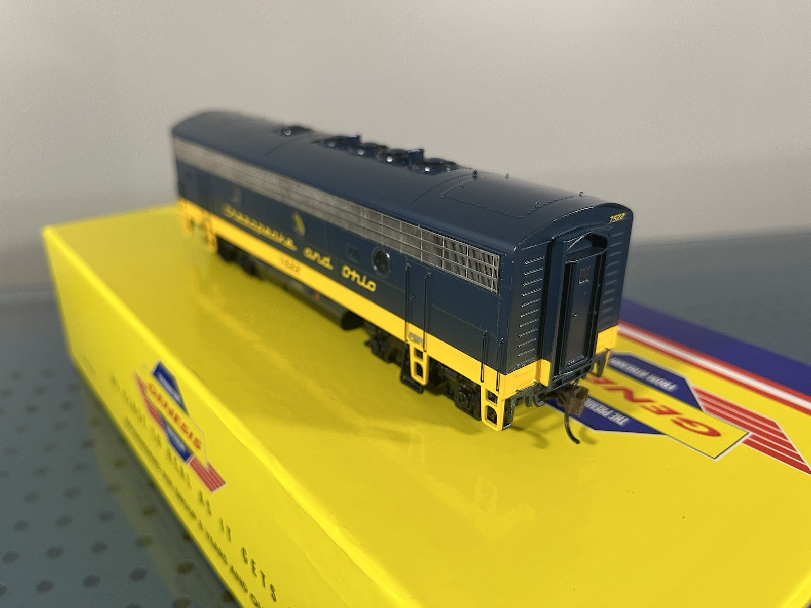 HO Scale Athearn Genesis G1509 C&O Chesapeake & Ohio F7A 7045 F7B 7522 DC