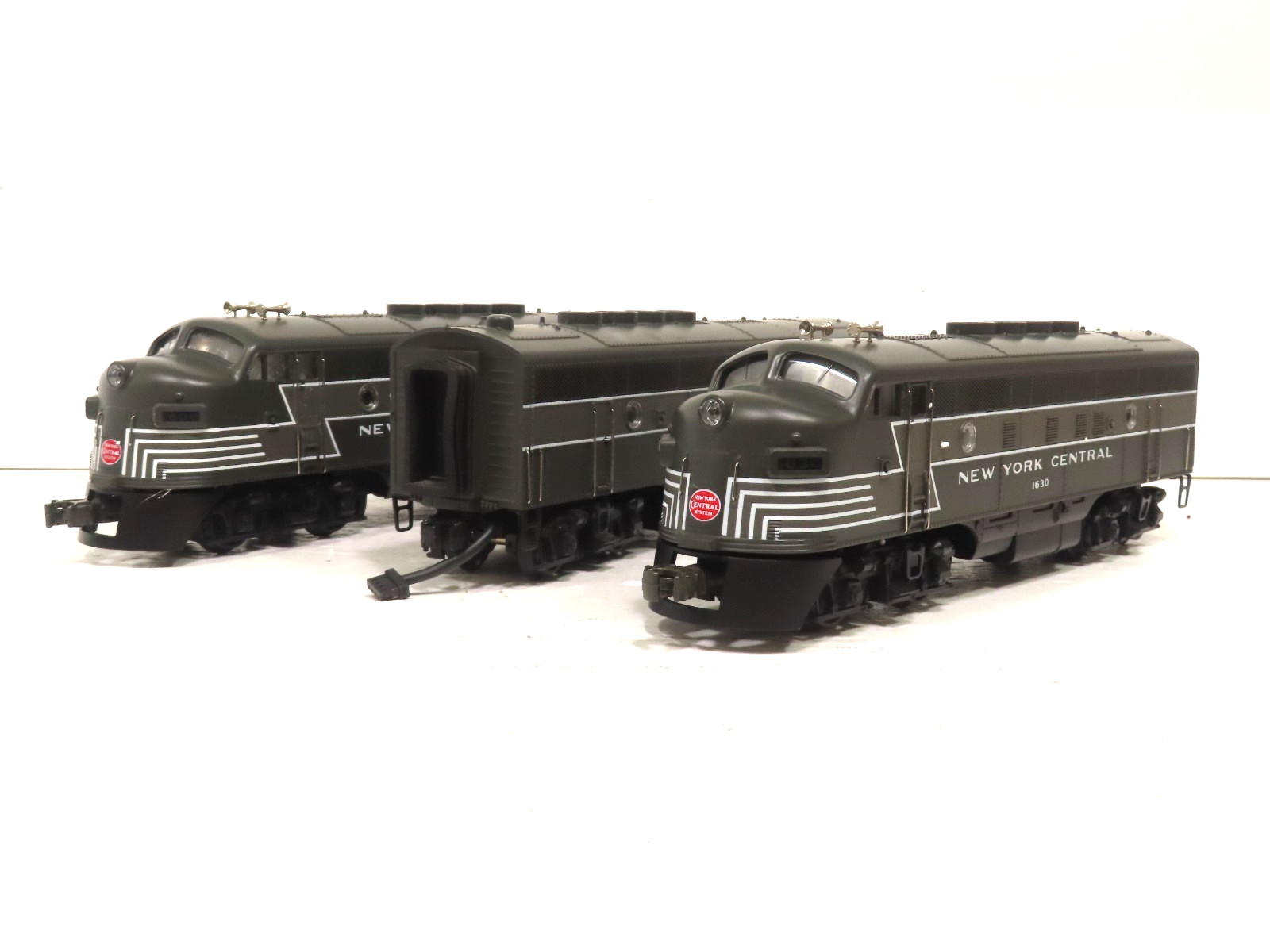 MTH 20-2176-1 New York Central F3 ABA Diesel w/Protosound LN 13388