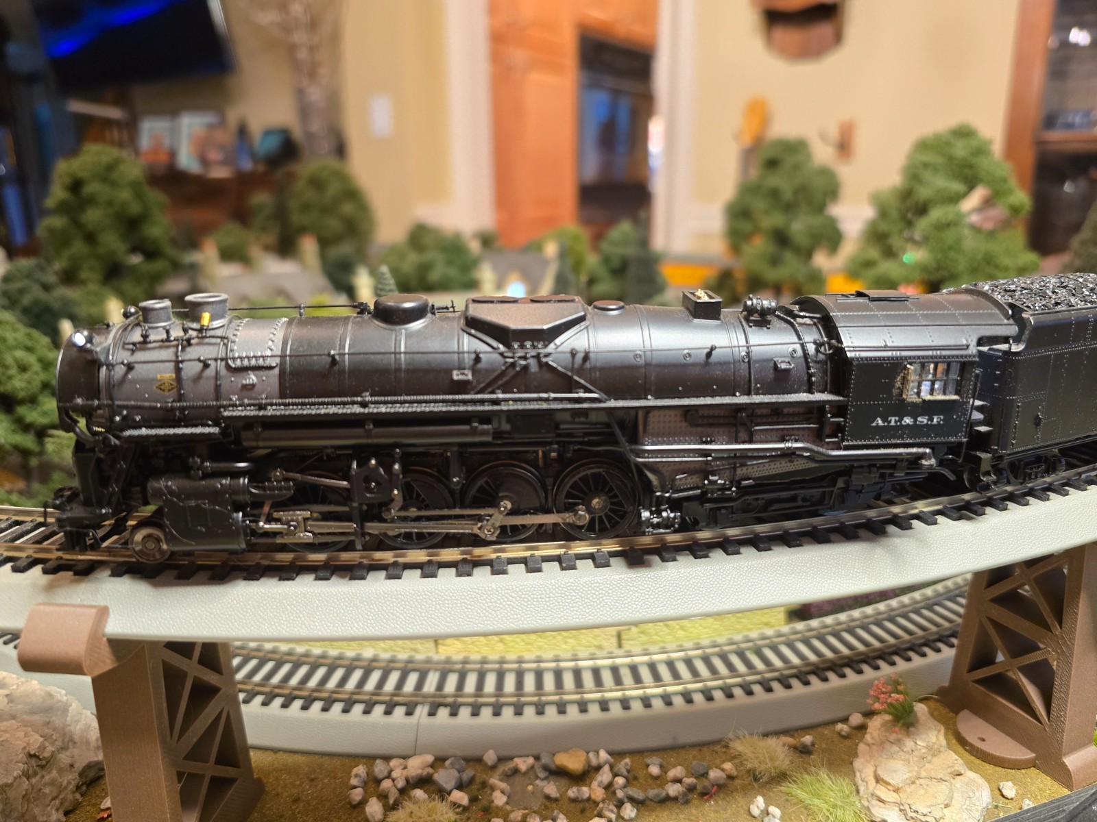 BLI7890 ATSF 2-8-4 Berkshire T1a #4193, 4-axle Tender, DCC/Sound/Smoke, Paragon4