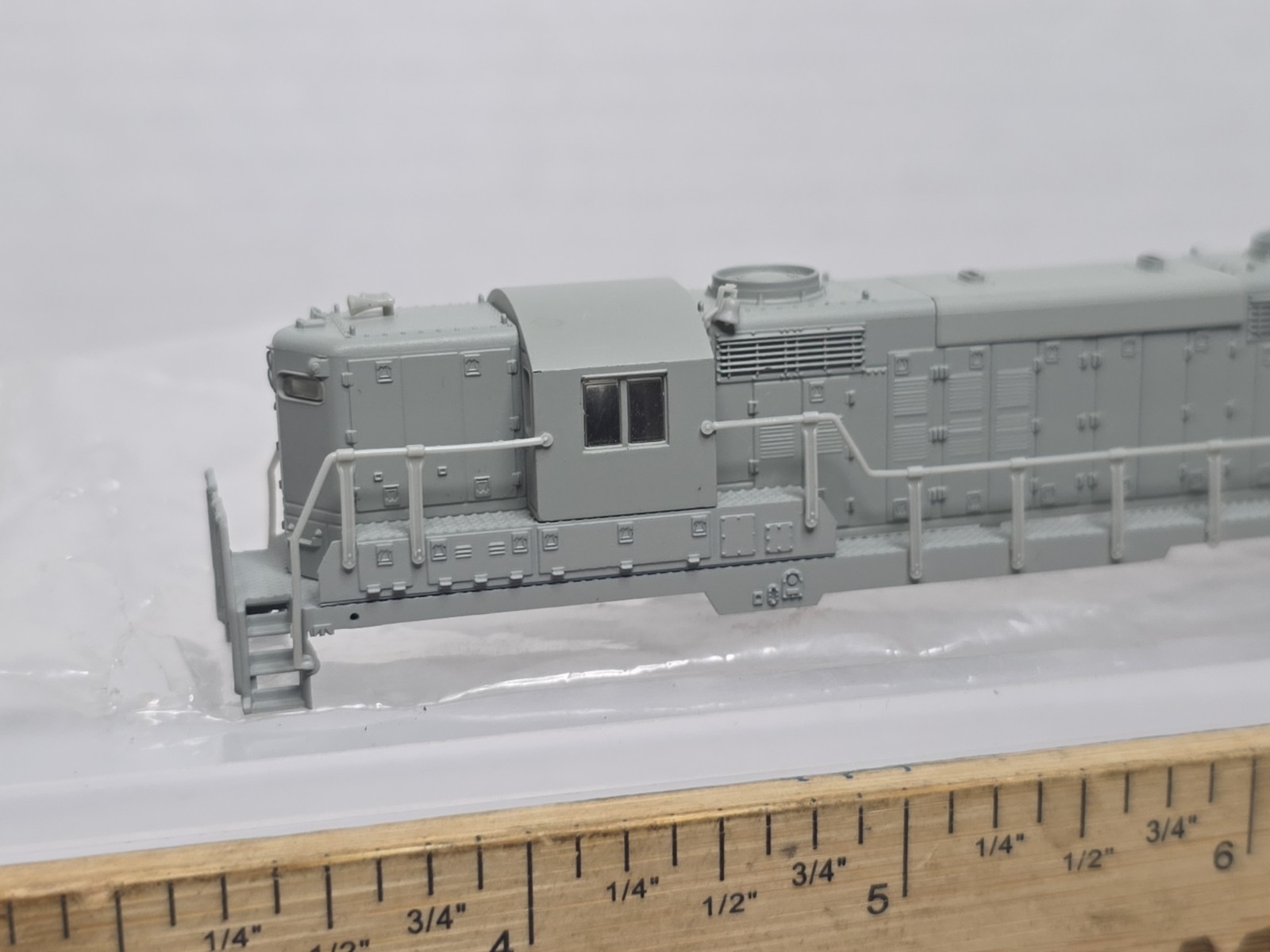 Shell Only Life Like N Scale GP-18 Diesel Locomotive Undecorated Hobby Smith LN