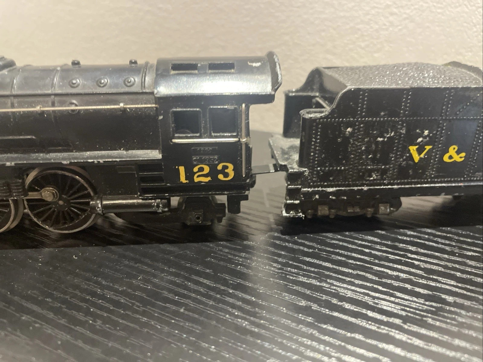Vintage Fleischmann HO Scale 4-6-2 V&T R.R. Steam Locomotive – Metal – RUNS WELL