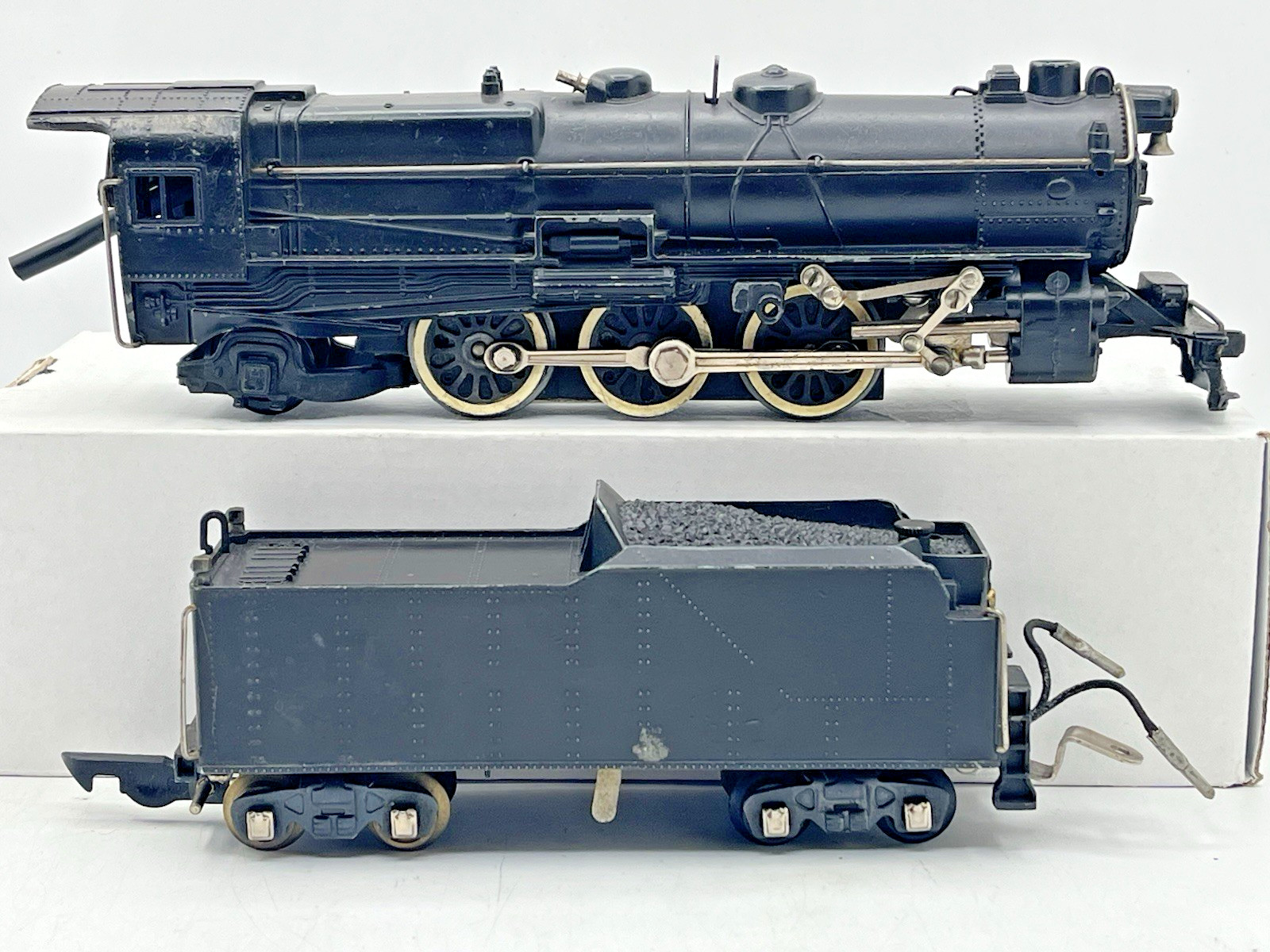 Gilbert American Flyer S Gauge Unlettered Smoke-in-Tender Pacific Loco/Tender