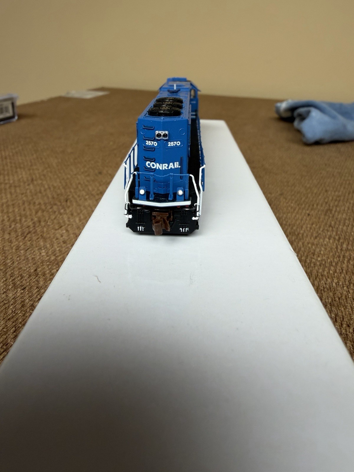 N Scale Athearn Conrail SD70 Detailed