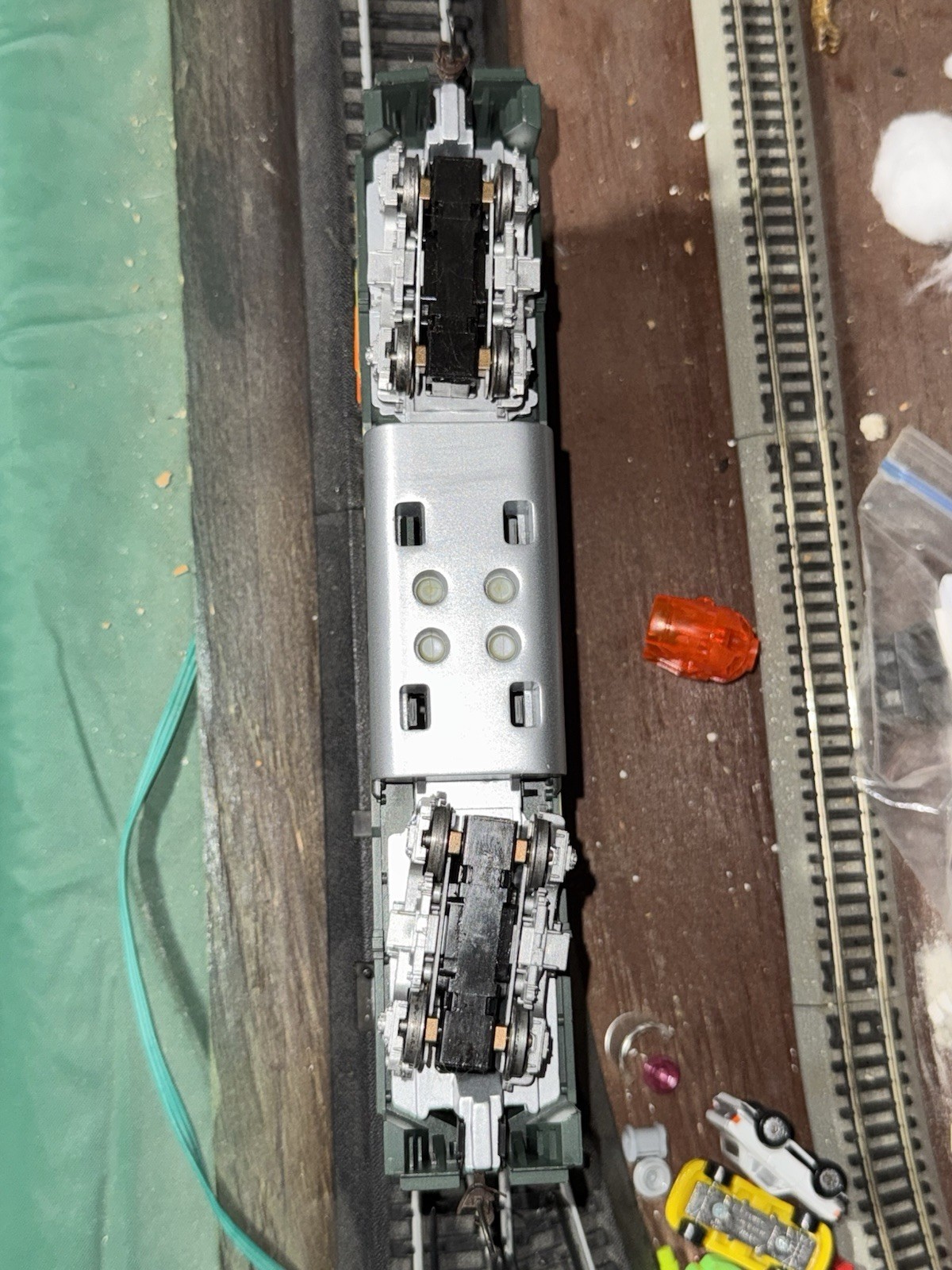 Athearn 4619 GP38-2 Powered BNSF – Green Orange 2099 HO NOS