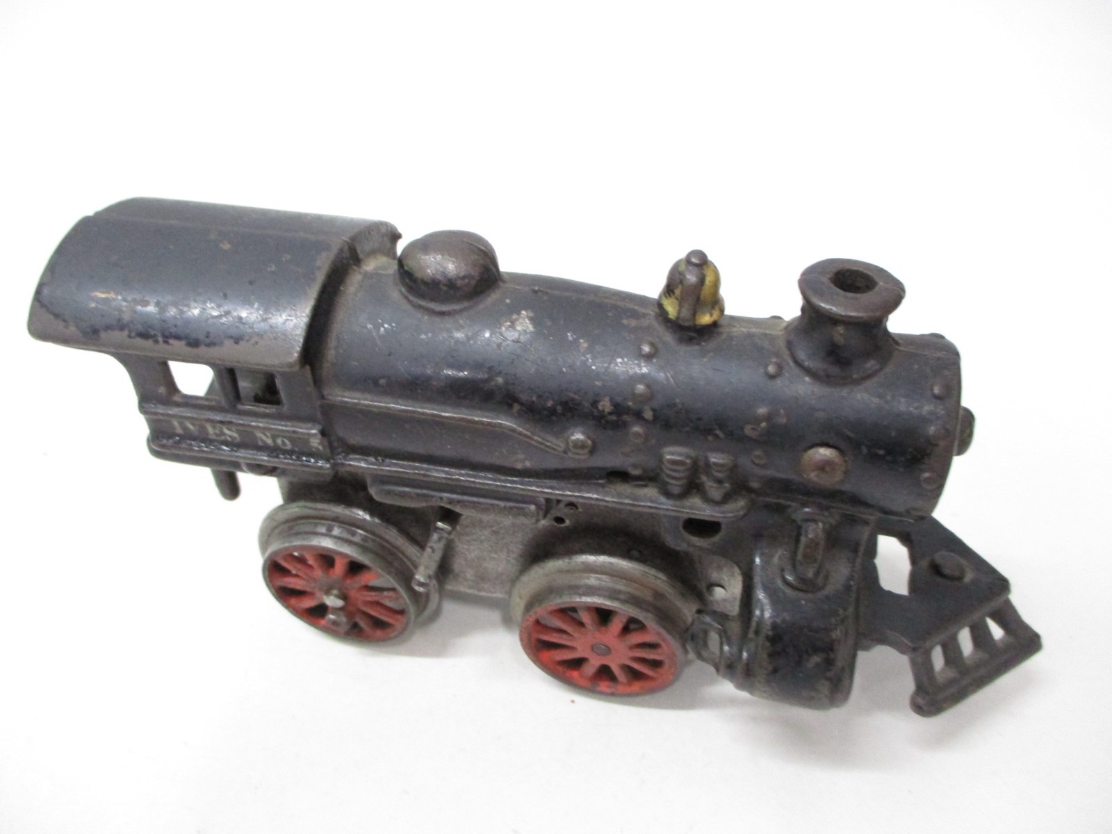 Ives No 5 Windup Loco Cast Iron Prewar O gauge X8142