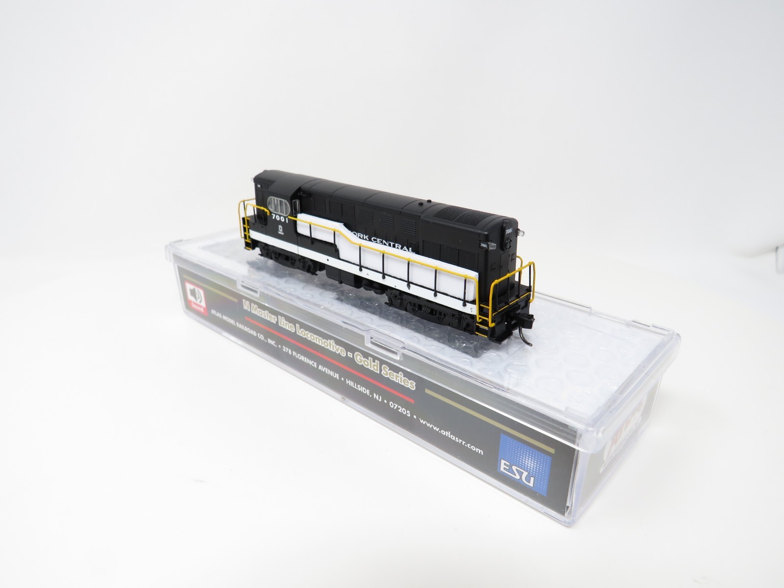 Atlas N 40005542 DCC Sound New York Central NYC FM H16-44 Diesel Locomotive