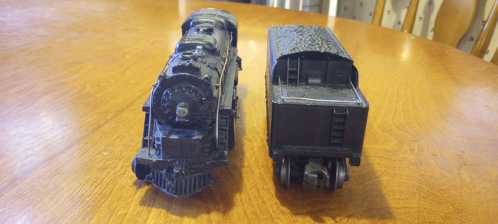 ORIGINAL LIONEL POSTWAR 2026 STEAM ENGINE & #6466W WHISTLE TENDER TESTED