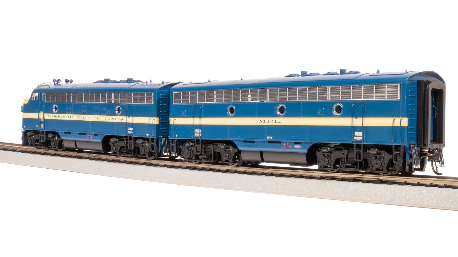 Broadway 8194 EMD F7 A/B, MP 587/587B, Eagle Scheme, A-unit Paragon4,HO