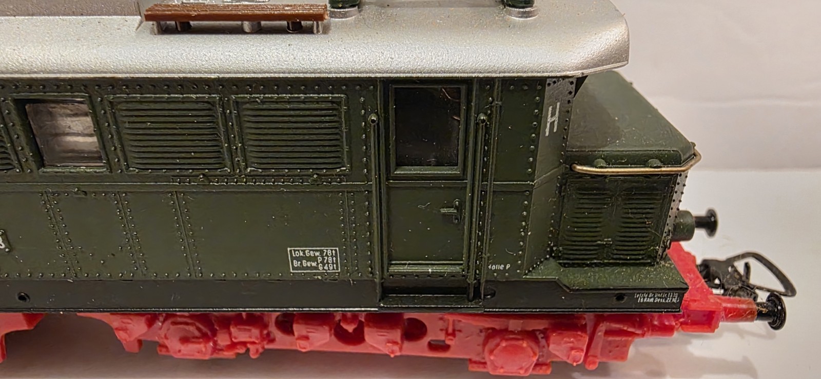Piko H0 BR 244 068-3 E44 DR Electric Locomotive model train
