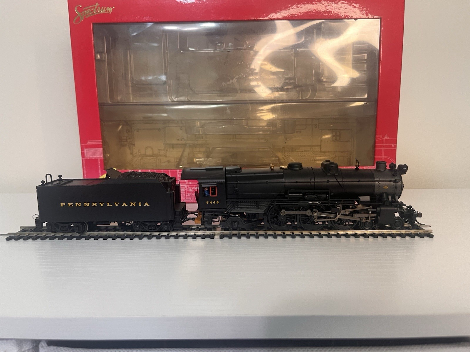 HO SCALE BACHMANN SPECTRUM K-4 4-6-2 PENNSYLVANIA #5448 STEAM LOCOMOTIVE