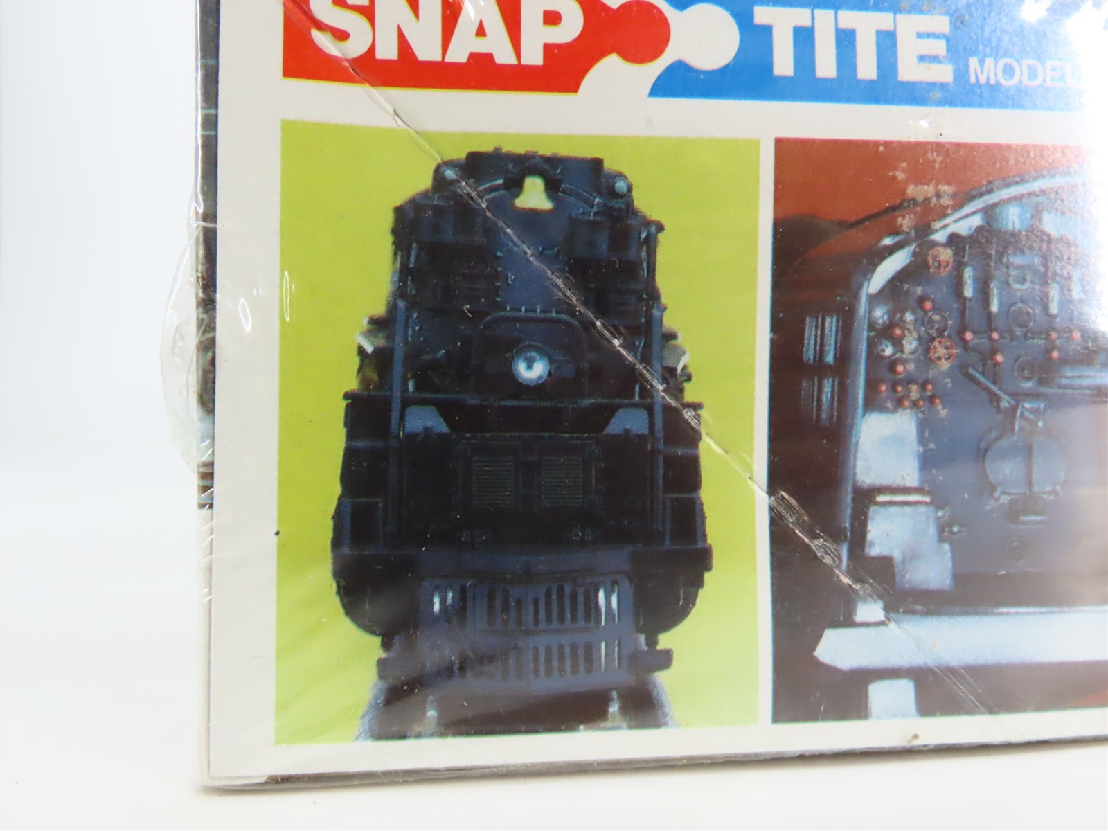 HO Monogram Snap-Tite Kit 1602 Undec 4-8-8-4 Big Boy Steam STATIC MODEL – SEALED
