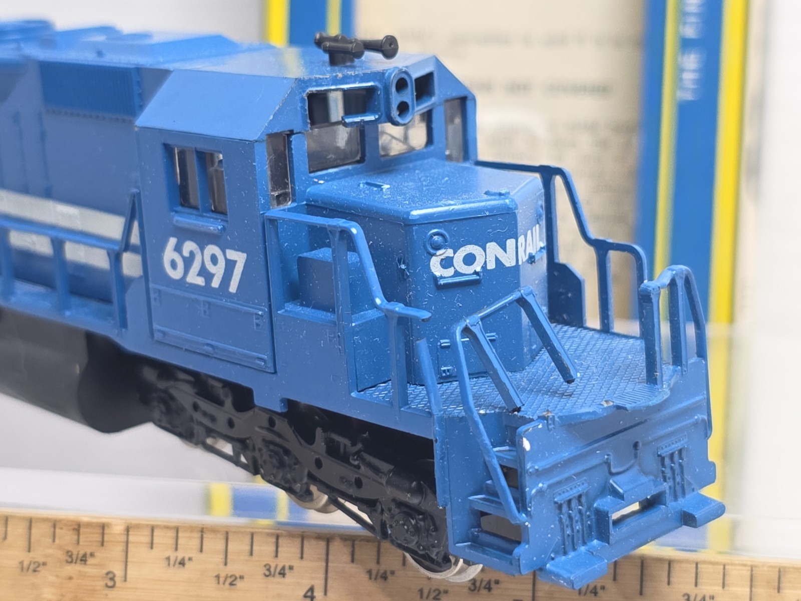 AHM HO Scale 5030-03 Conrail 6297 EMD SD-40 Diesel Loco Runs As Is Read Des