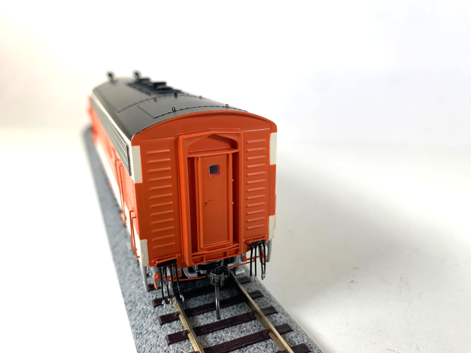 Athearn Genesis HO G22842 EMD Demonstrator F7A Diesel 1950A- DCC/ Sound